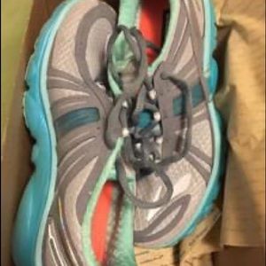 Brooks Running Pure Cadence 2